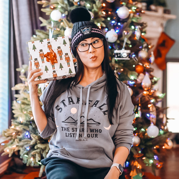 Hoodies & Sweatshirts