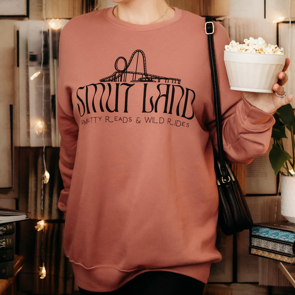 Smutland Pullover Sweater
