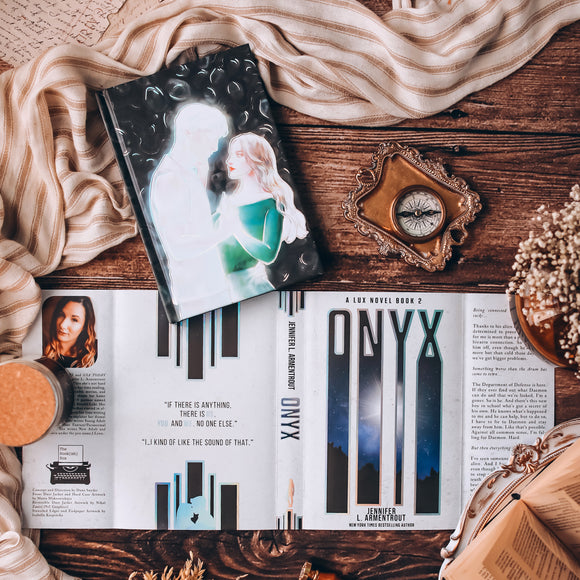 WOUNDED: Onyx Exclusive Luxe Edition