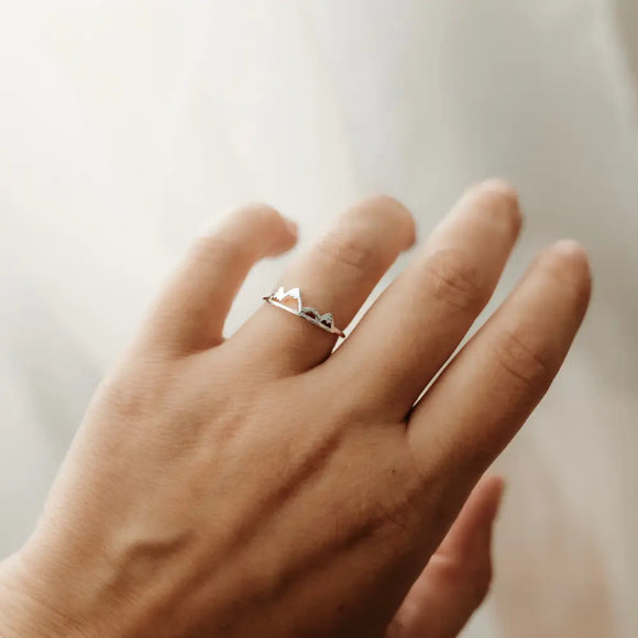 Night Court Ring Silver